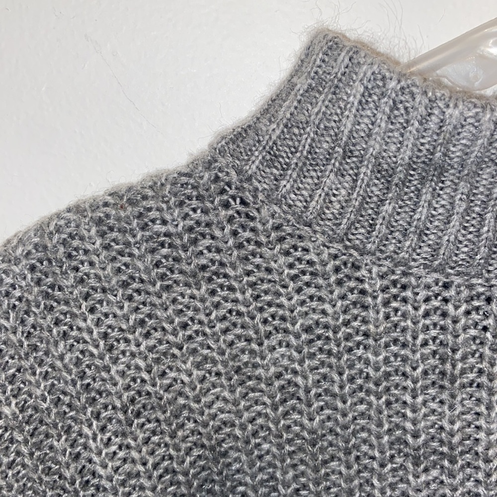 CROP KNIT SWEATER - Picture 2 of 12